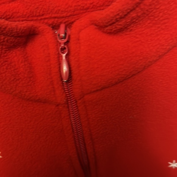 Mountain Lake Red Winter Christmas Fleece Vest. Size XL, Zips with Pockets - Picture 5 of 11